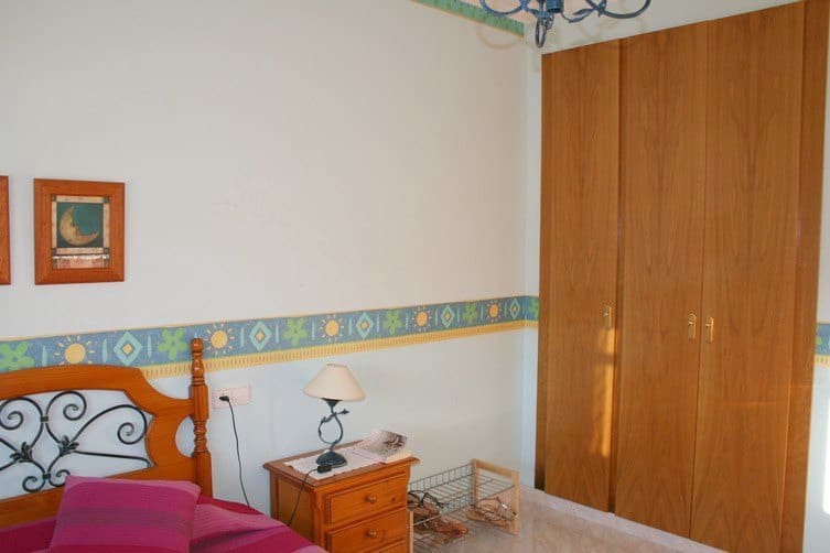 3 soveværelse Villa til leje i Pedreguer med swimmingpool garage - € 2.000 (Ref: 9205333)