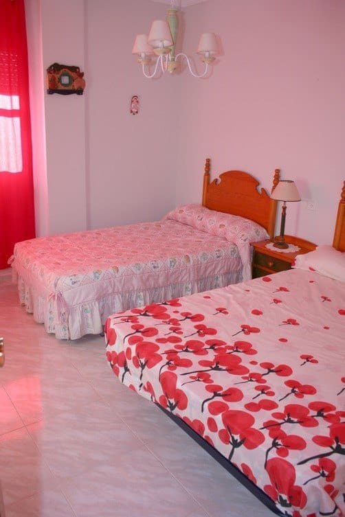 3 soveværelse Villa til leje i Pedreguer med swimmingpool garage - € 2.000 (Ref: 9205333)