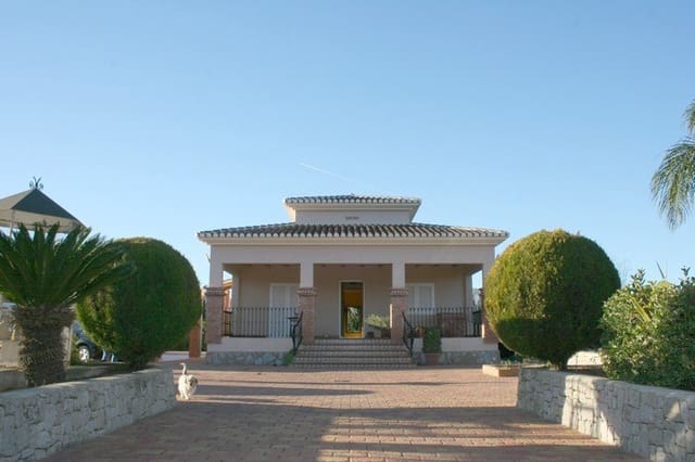 3 soverom Villa til leie i Pedreguer med svømmebasseng garasje - € 2 000 (Ref: 9205333)