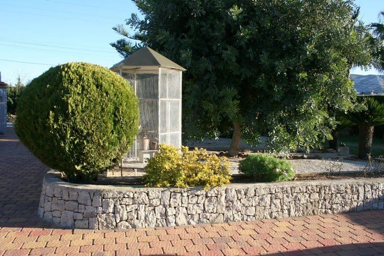 3 soveværelse Villa til leje i Pedreguer med swimmingpool garage - € 2.000 (Ref: 9205333)