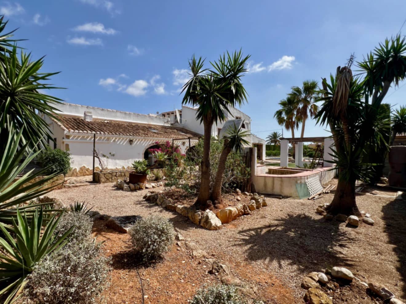 5 soveværelse Villa til salg i Javea / Xabia med swimmingpool garage - € 799.000 (Ref: 9239355)