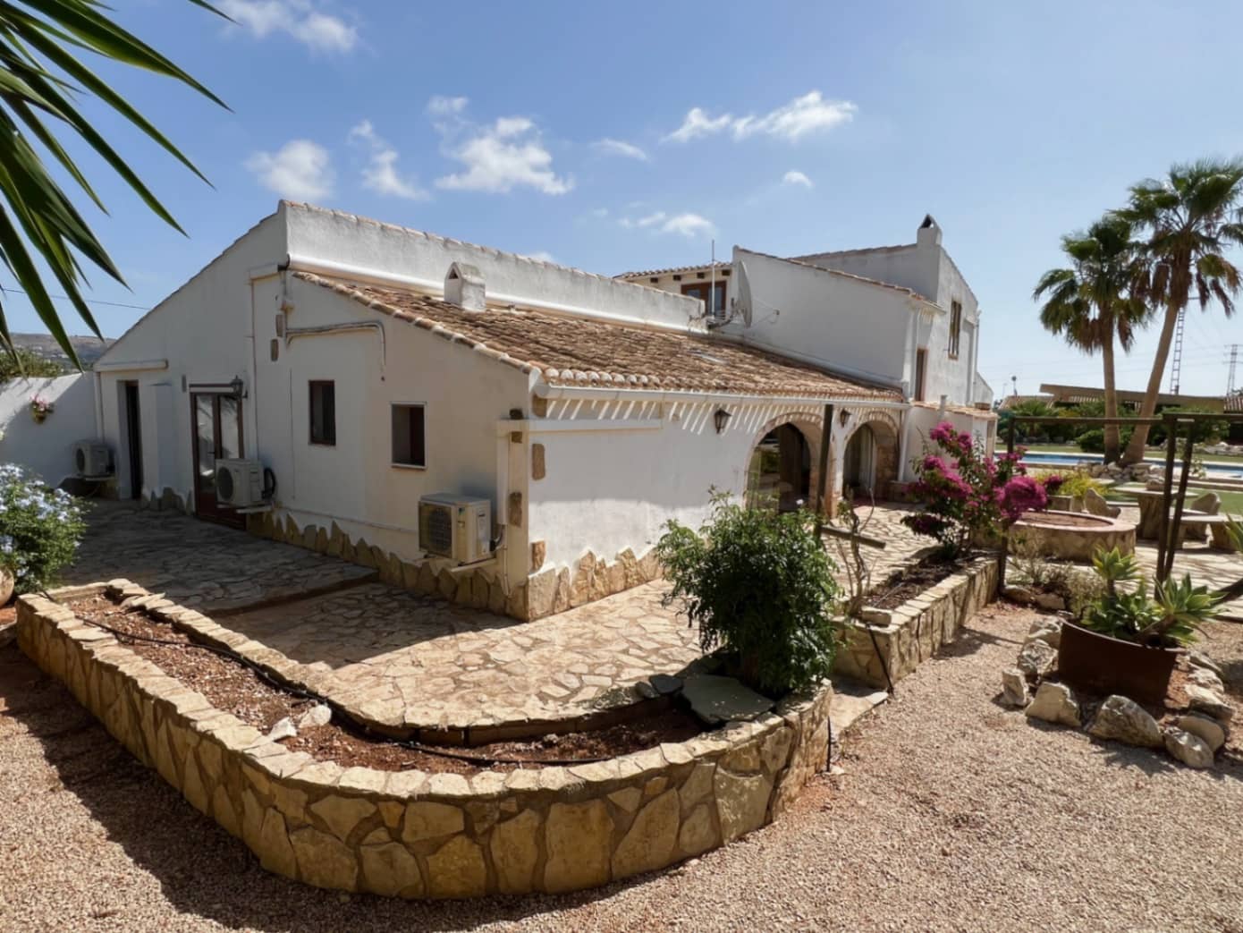 5 soveværelse Villa til salg i Javea / Xabia med swimmingpool garage - € 799.000 (Ref: 9239355)