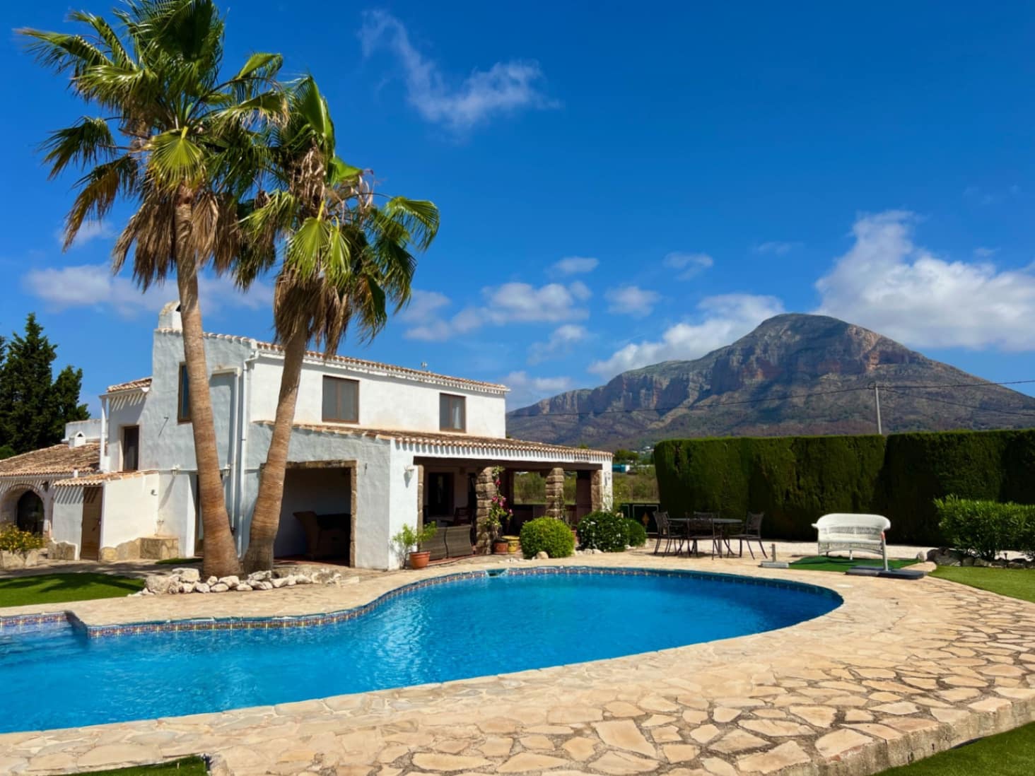 5 soveværelse Villa til salg i Javea / Xabia med swimmingpool garage - € 799.000 (Ref: 9239355)