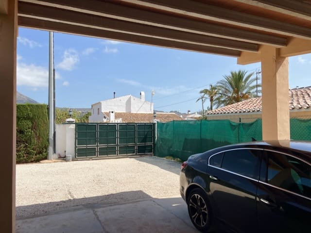 5 slaapkamer Villa te koop in Partides comunes - Adsubia, Javea / Xàbia met zwembad garage - € 799.000 (Ref: 9239355)