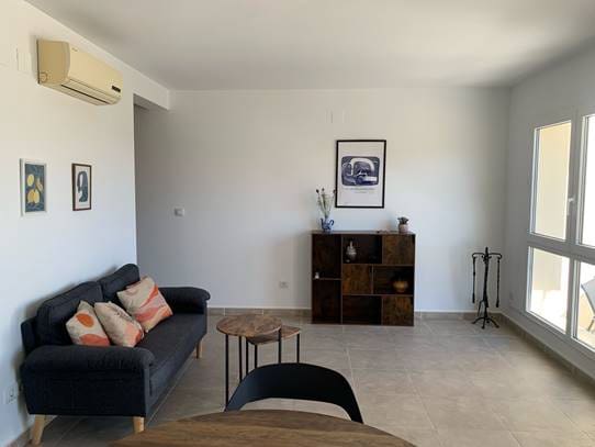 Villa/Maison Mitoyenne de 2 chambres à louer à Pedreguer avec piscine - 950 € (Ref: 9255890)