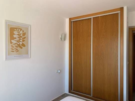 Villa/Maison Mitoyenne de 2 chambres à louer à Pedreguer avec piscine - 950 € (Ref: 9255890)