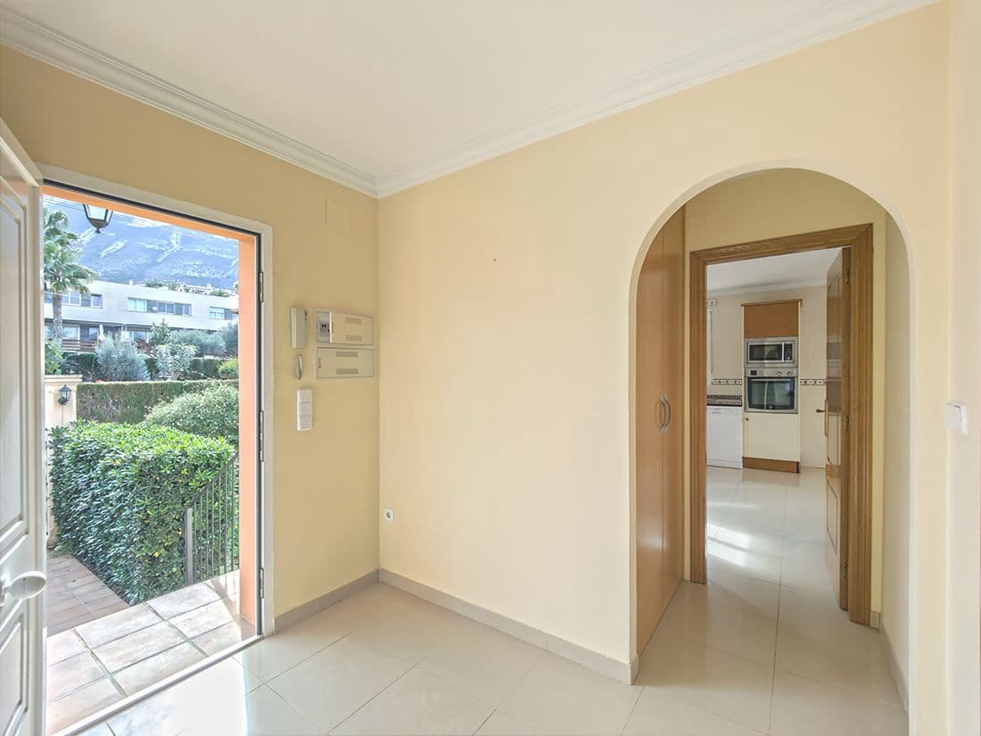 4 slaapkamer Villa te koop in Denia met zwembad garage - € 795.000 (Ref: 9257846)