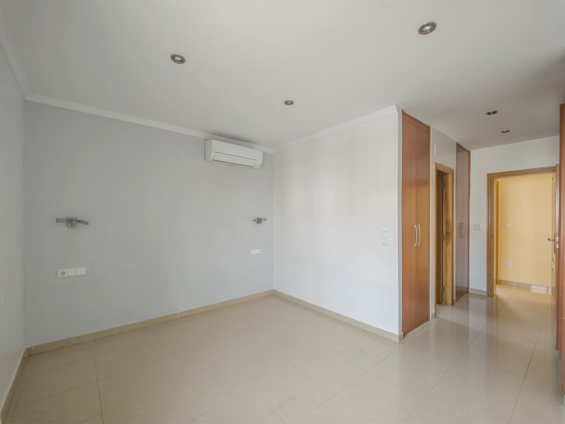 4 slaapkamer Villa te koop in Denia met zwembad garage - € 795.000 (Ref: 9257846)