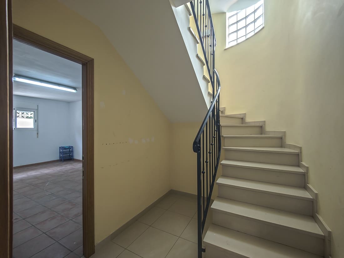 4 slaapkamer Villa te koop in Denia met zwembad garage - € 795.000 (Ref: 9257846)