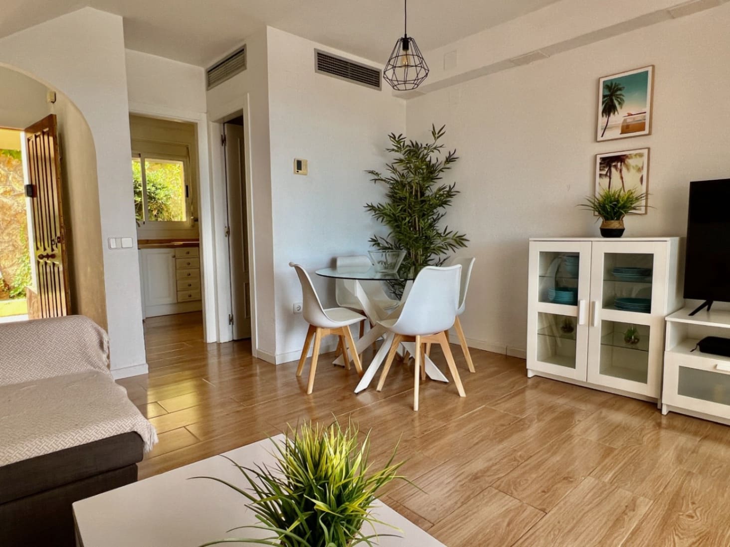 2 Zimmer Reihenhaus zu verkaufen in Calpe / Calp mit Pool Garage - 275.000 € (Ref: 9279794)