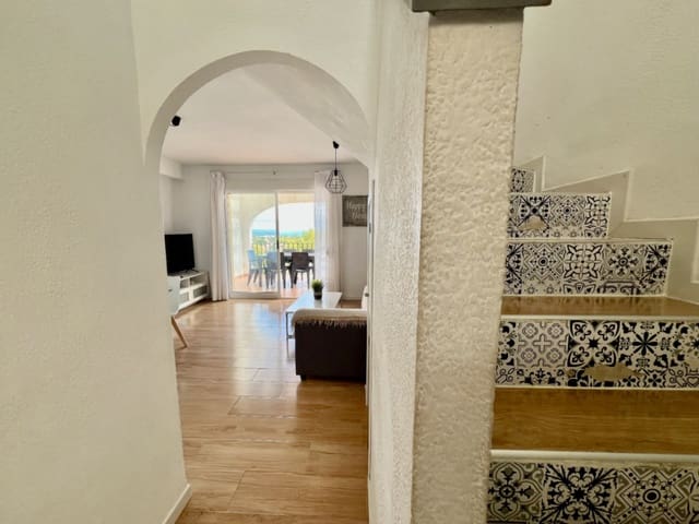 2 makuuhuone Rivitalo myytävänä paikassa Cometa - Carrió, Calpe / Calp mukana uima-altaan 
autotalli - 275 000 € (Ref: 9279794)