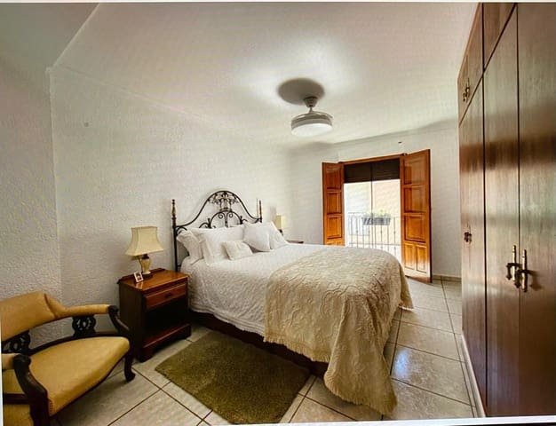 3 bedroom Townhouse for rent in Oliva Pueblo, Oliva - € 1,000 (Ref: 9343867)