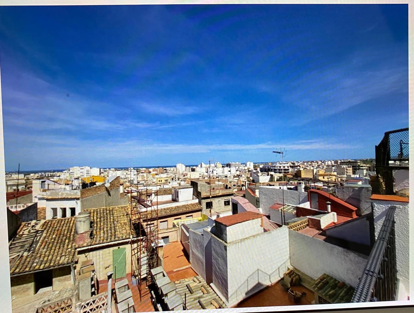 3 sovrum Hus att hyra i Oliva - 1 000 € (Ref: 9343867)