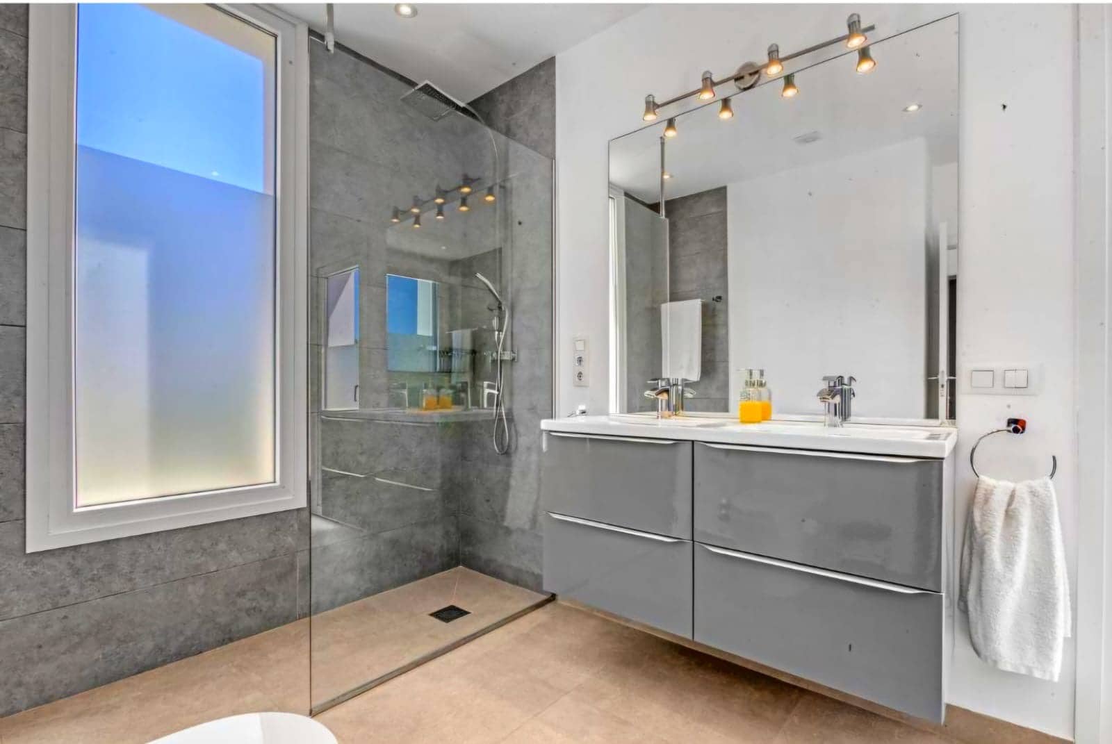 5 slaapkamer Villa te koop in Javea / Xabia met garage - € 1.200.000 (Ref: 9349820)