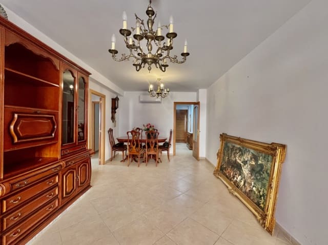 3 Zimmer Wohnung zu verkaufen in Gata de Gorgos - 189.000 € (Ref: 9349821)