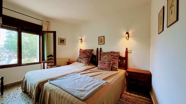 3 slaapkamer Villa te koop in Centro ciudad, Javea / Xàbia met zwembad garage - € 1.290.000 (Ref: 9360290)