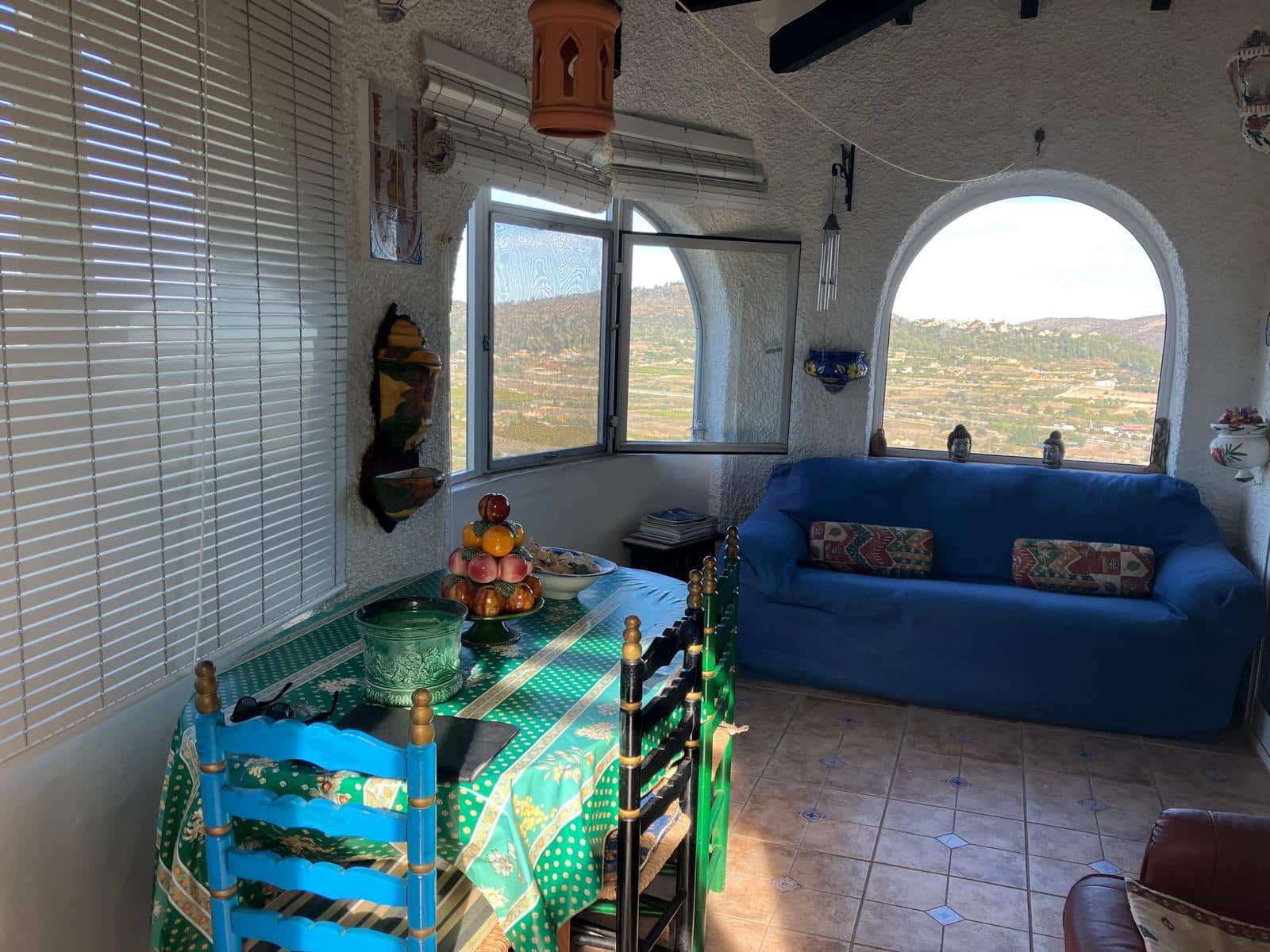 3 bedroom Villa for sale in Pedreguer with garage - € 210,000 (Ref: 9466222)