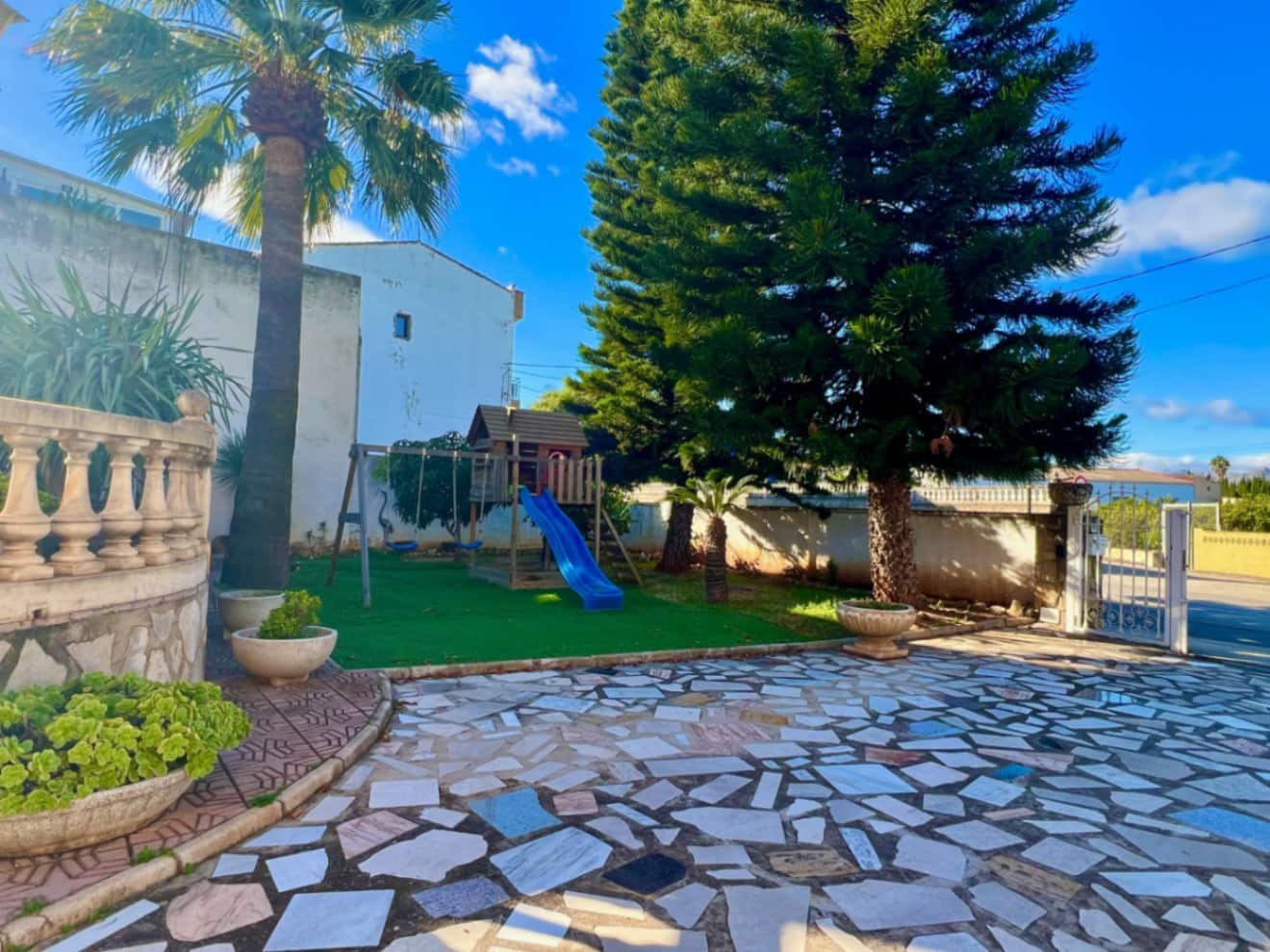 6 slaapkamer Villa te koop in Pedreguer met zwembad garage - € 1.200.000 (Ref: 9511197)