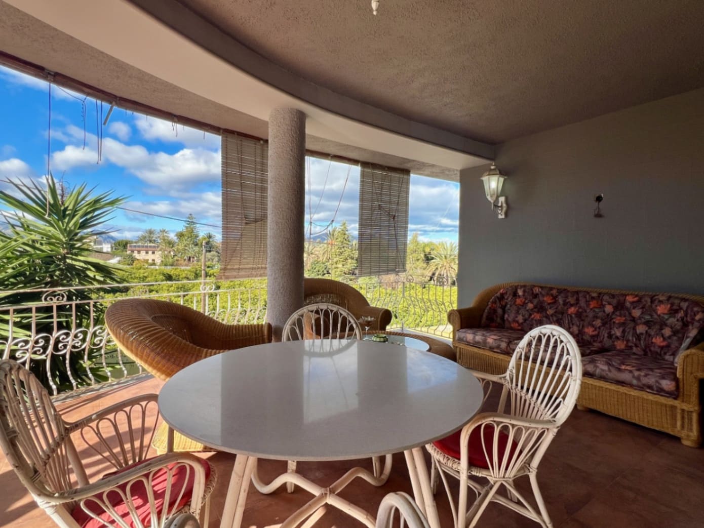 6 slaapkamer Villa te koop in Pedreguer met zwembad garage - € 1.200.000 (Ref: 9511197)