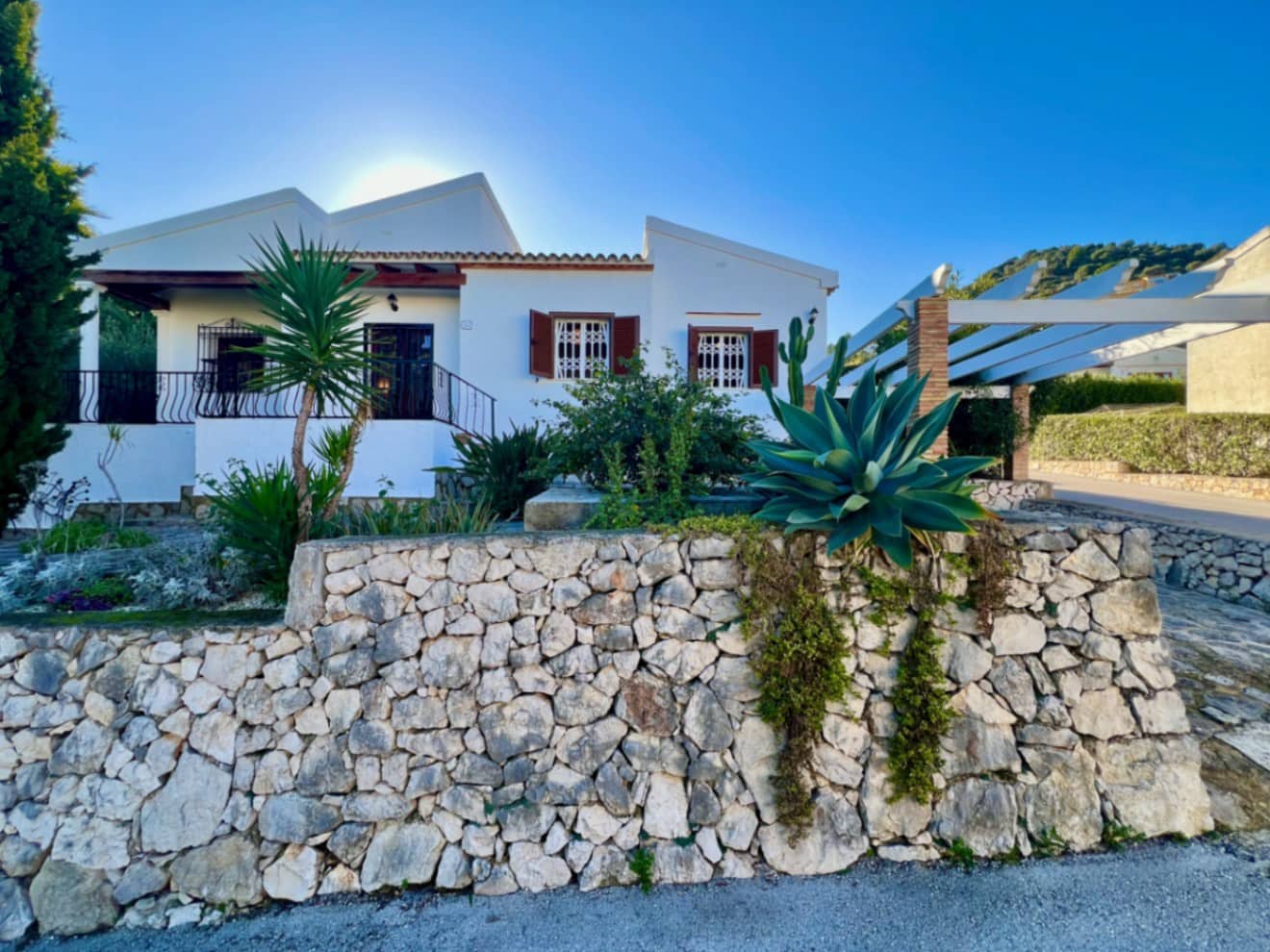 2 soveværelse Villa til salg i Pedreguer med swimmingpool garage - € 285.000 (Ref: 9511297)