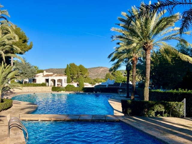 2 soveværelse Villa til salg i Pedreguer med swimmingpool garage - € 285.000 (Ref: 9511297)