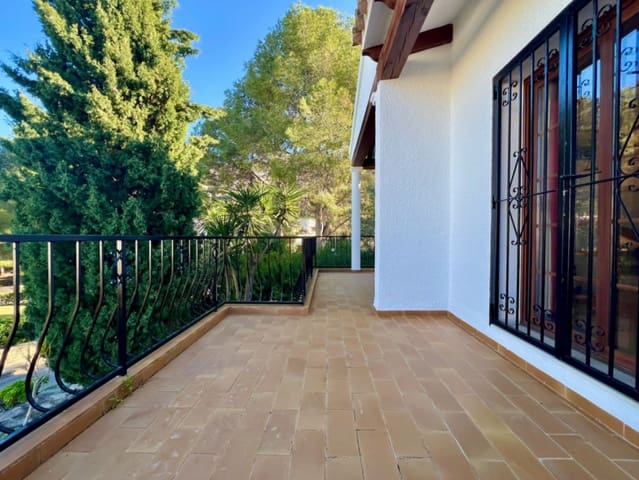 2 soveværelse Villa til salg i Pedreguer med swimmingpool garage - € 285.000 (Ref: 9511297)