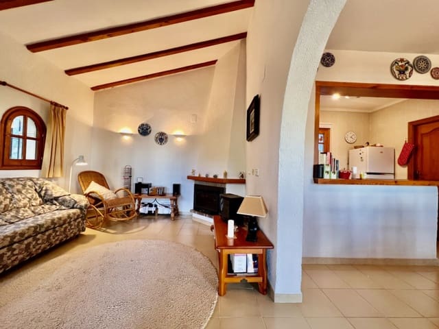 2 soveværelse Villa til salg i Pedreguer med swimmingpool garage - € 285.000 (Ref: 9511297)