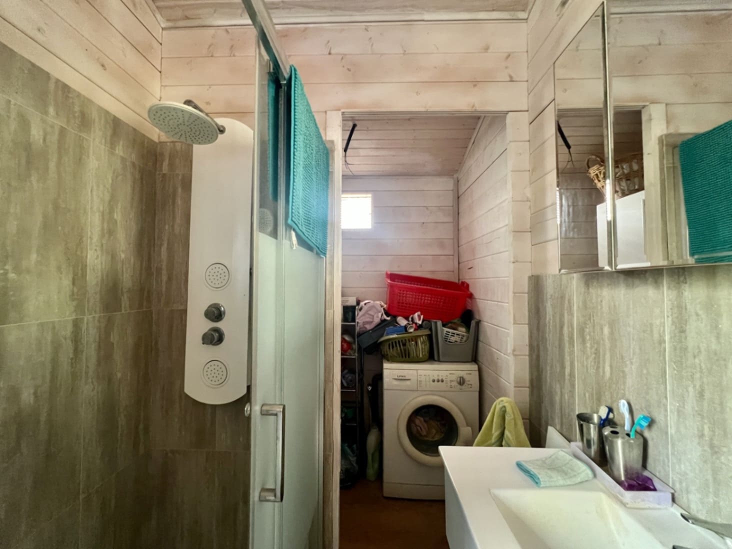 4 soverom Trehus til salgs i Oliva med garasje - € 165 000 (Ref: 9624082)