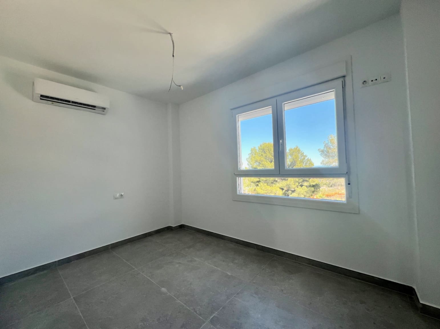 3 bedroom Villa for sale in Pedreguer with pool garage - € 850,000 (Ref: 9716683)