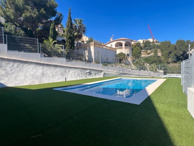 3 soverom Villa til salgs i Pedreguer med svømmebasseng garasje - € 850 000 (Ref: 9716683)