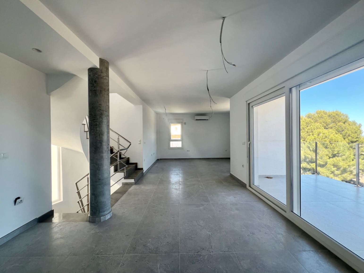 3 bedroom Villa for sale in Pedreguer with pool garage - € 850,000 (Ref: 9716683)