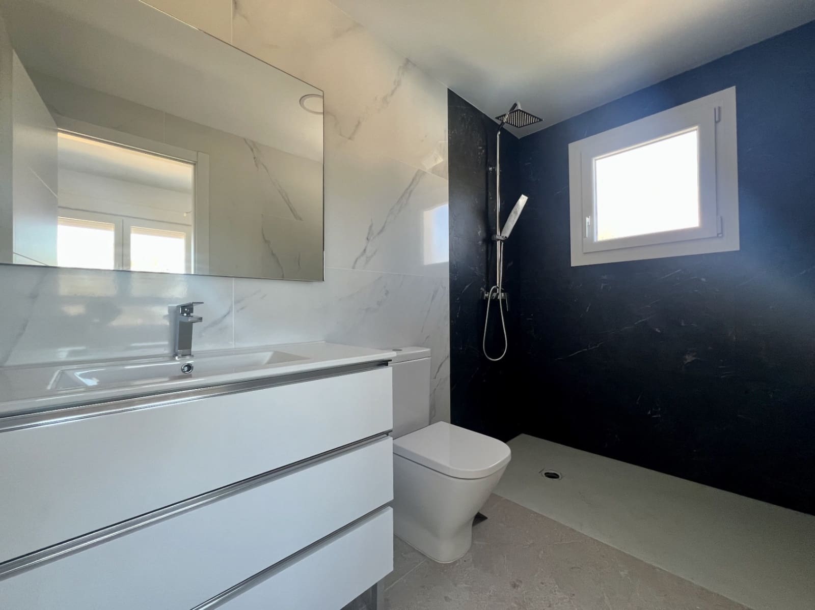 3 bedroom Villa for sale in Pedreguer with pool garage - € 850,000 (Ref: 9716683)