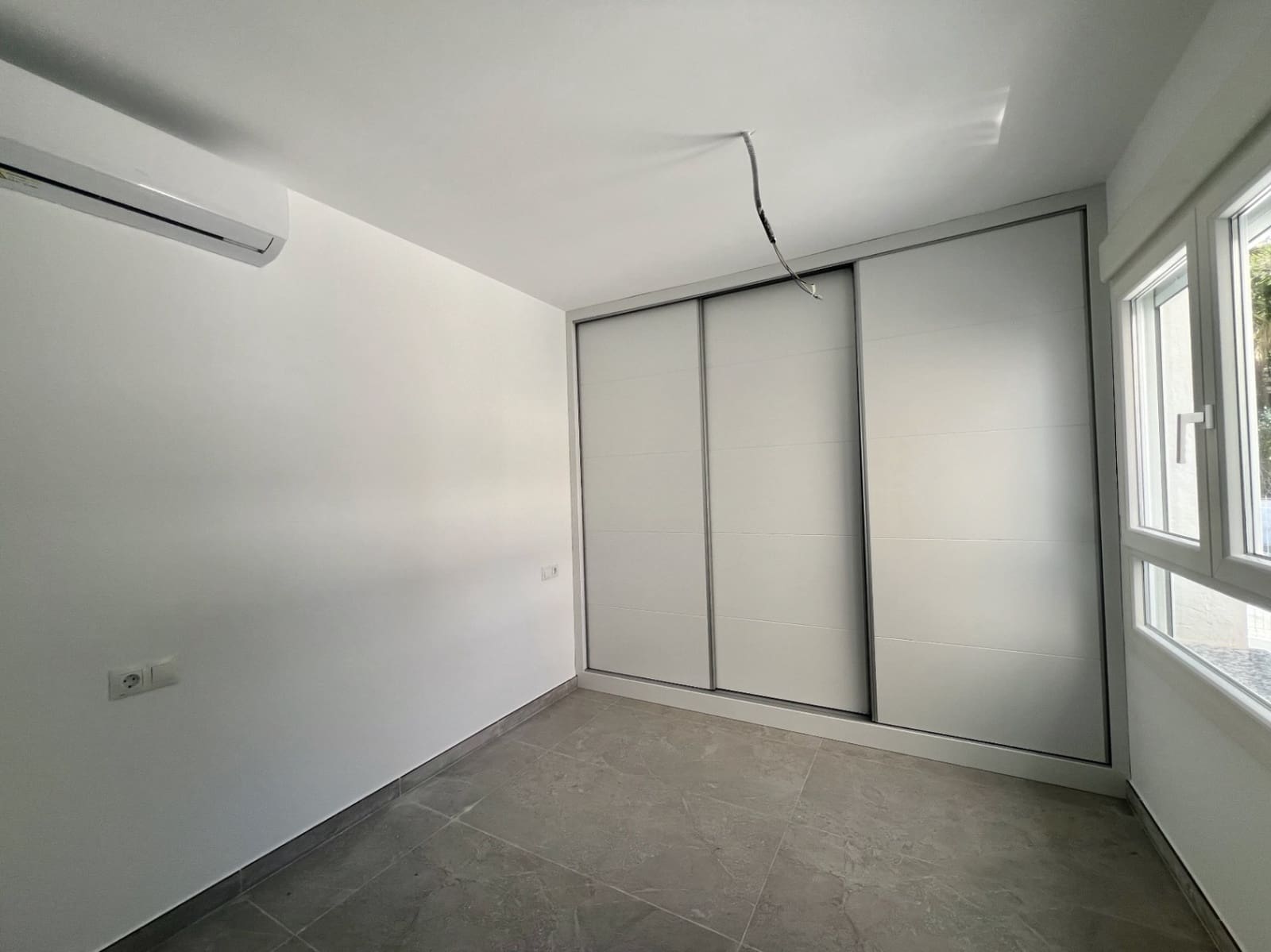 3 bedroom Villa for sale in Pedreguer with pool garage - € 850,000 (Ref: 9716683)