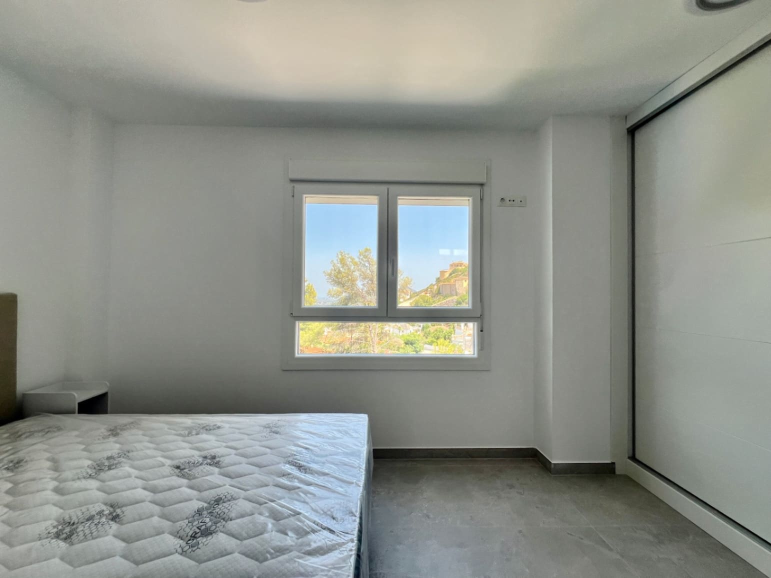 3 bedroom Villa for sale in Pedreguer with pool garage - € 799,000 (Ref: 9716683)