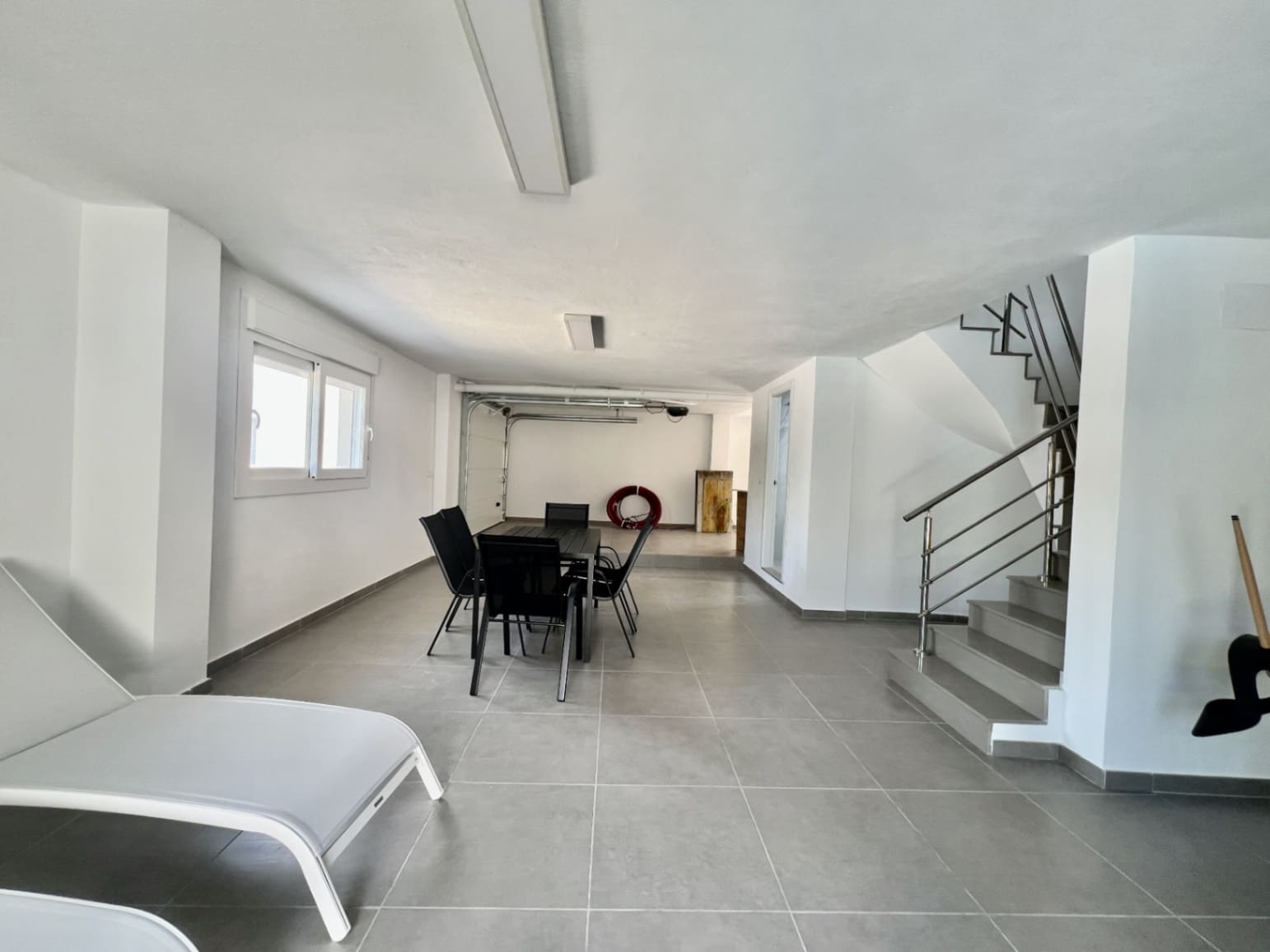 3 bedroom Villa for sale in Pedreguer with pool garage - € 799,000 (Ref: 9716683)