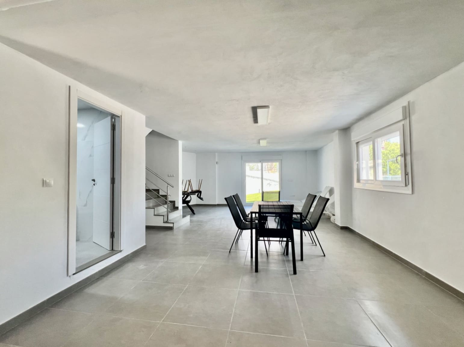 3 bedroom Villa for sale in Pedreguer with pool garage - € 799,000 (Ref: 9716683)