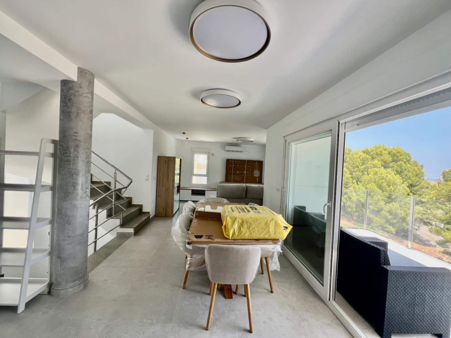 3 bedroom Villa for sale in Pedreguer with pool garage - € 799,000 (Ref: 9716683)