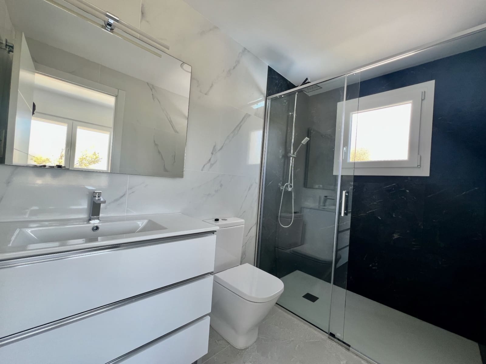 3 bedroom Villa for sale in Pedreguer with pool garage - € 799,000 (Ref: 9716683)