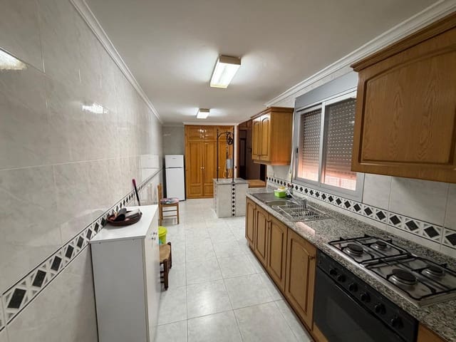 6 Zimmer Villa zu verkaufen in Pedreguer - 225.000 € (Ref: 9756739)