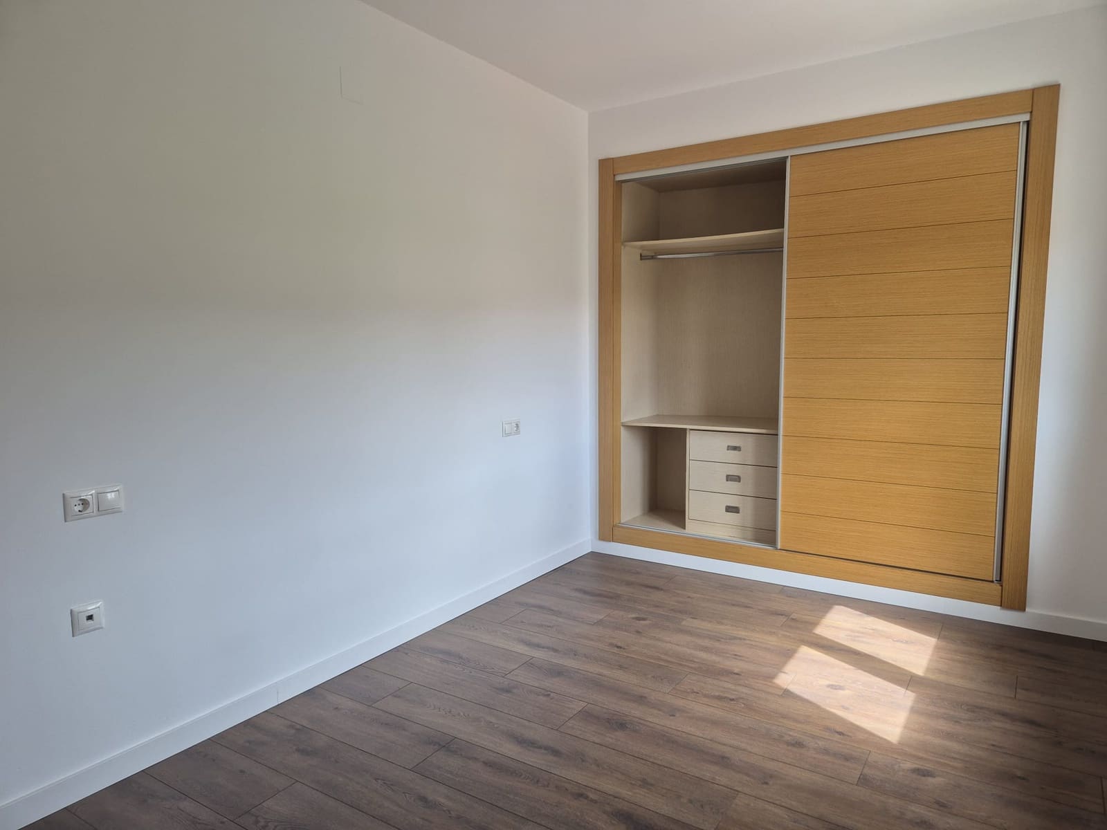 2 soverom Leilighet til salgs i Pedreguer med garasje - € 175 000 (Ref: 9795531)