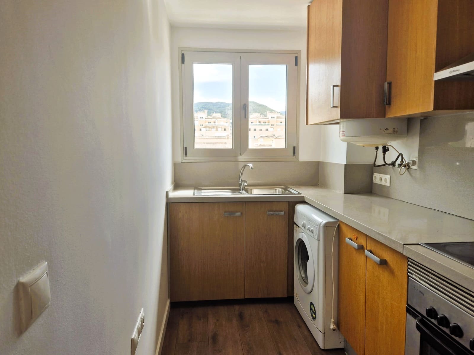 2 bedroom Flat for sale in Pedreguer with garage - € 160,000 (Ref: 9795531)