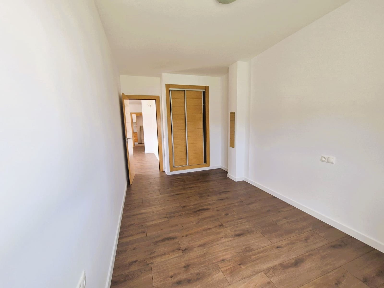 2 bedroom Flat for sale in Pedreguer with garage - € 160,000 (Ref: 9795531)
