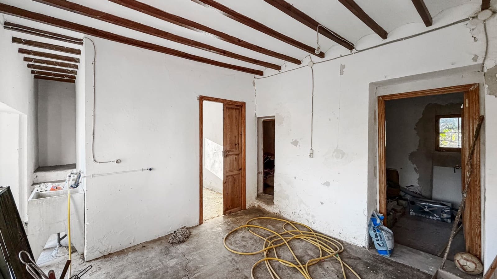 3 bedroom Finca/Country House for sale in Murla - € 320,000 (Ref: 9816198)