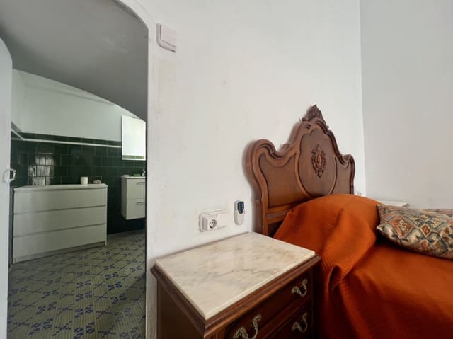 3 makuuhuone Omakotitalo vuokrattavana paikassa Gata de Gorgos - 1 000 € (Ref: 9816199)