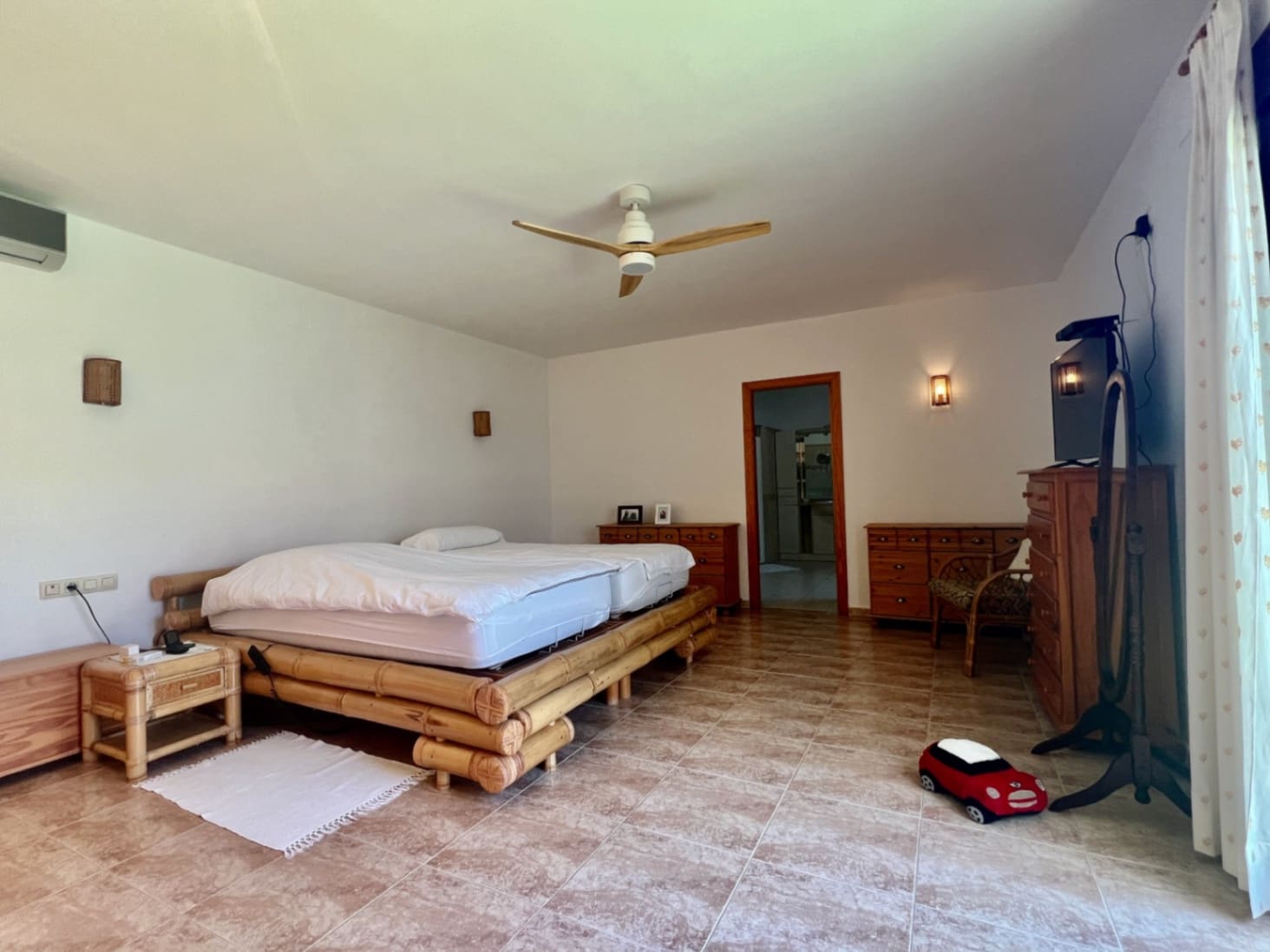 3 soveværelse Finca/Landehus til salg i Pedreguer med swimmingpool garage - € 600.000 (Ref: 9841873)