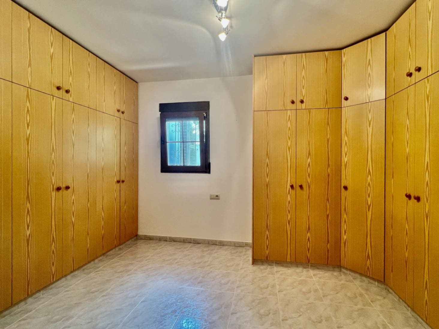 3 soveværelse Finca/Landehus til salg i Pedreguer med swimmingpool garage - € 600.000 (Ref: 9841873)