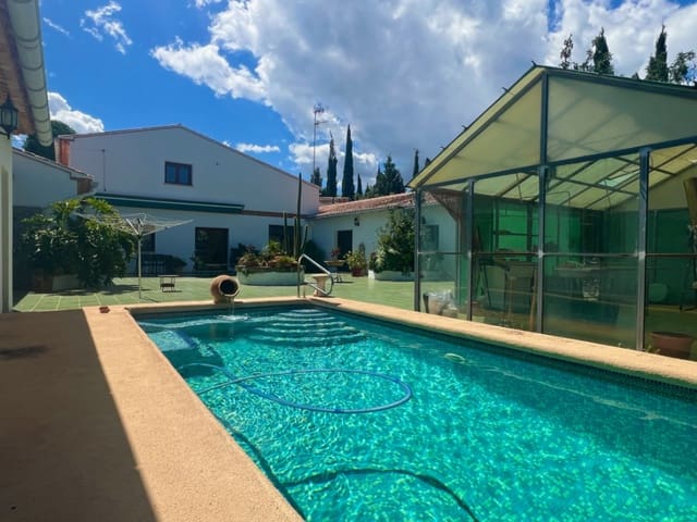3 soveværelse Finca/Landehus til salg i Pedreguer med swimmingpool garage - € 600.000 (Ref: 9841873)