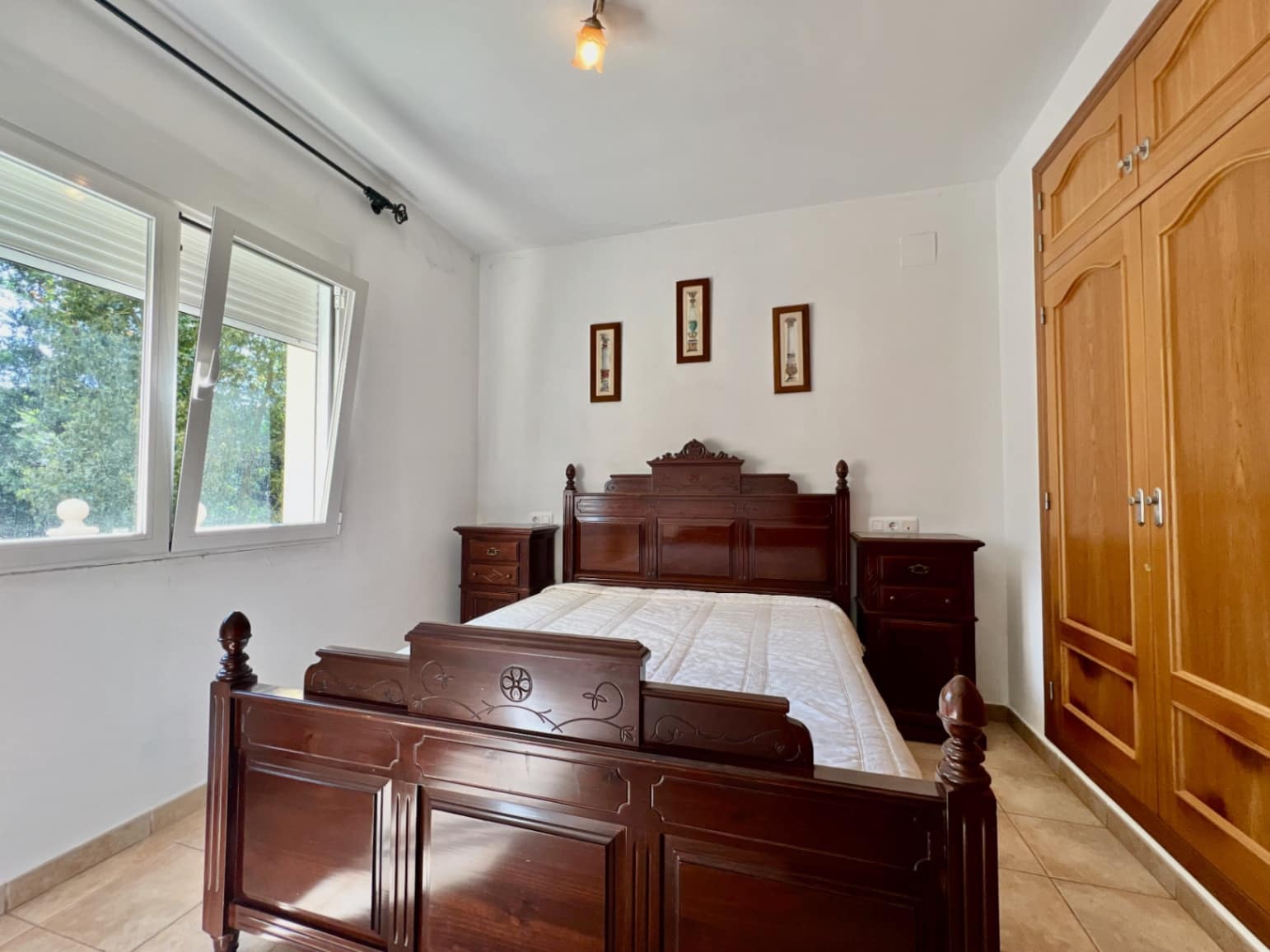 4 soveværelse Villa til salg i Pedreguer med swimmingpool garage - € 599.000 (Ref: 9841874)