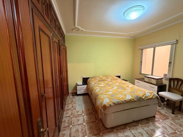 4 chambre Appartement à vendre à Pedreguer - 180 000 € (Ref: 9863445)