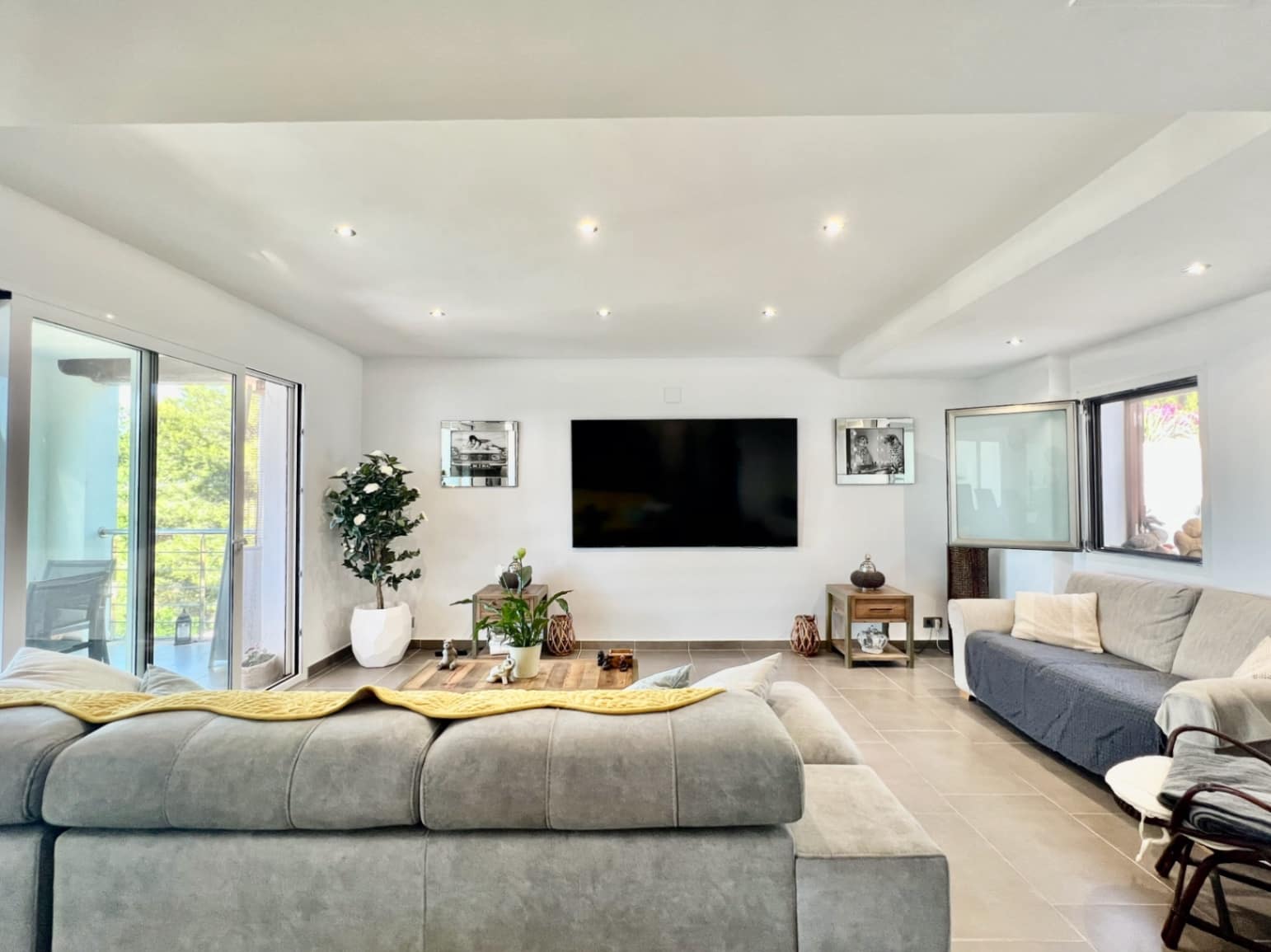 4 quarto Moradia para venda em Javea / Xabia com piscina garagem - 1 799 000 € (Ref: 9866206)